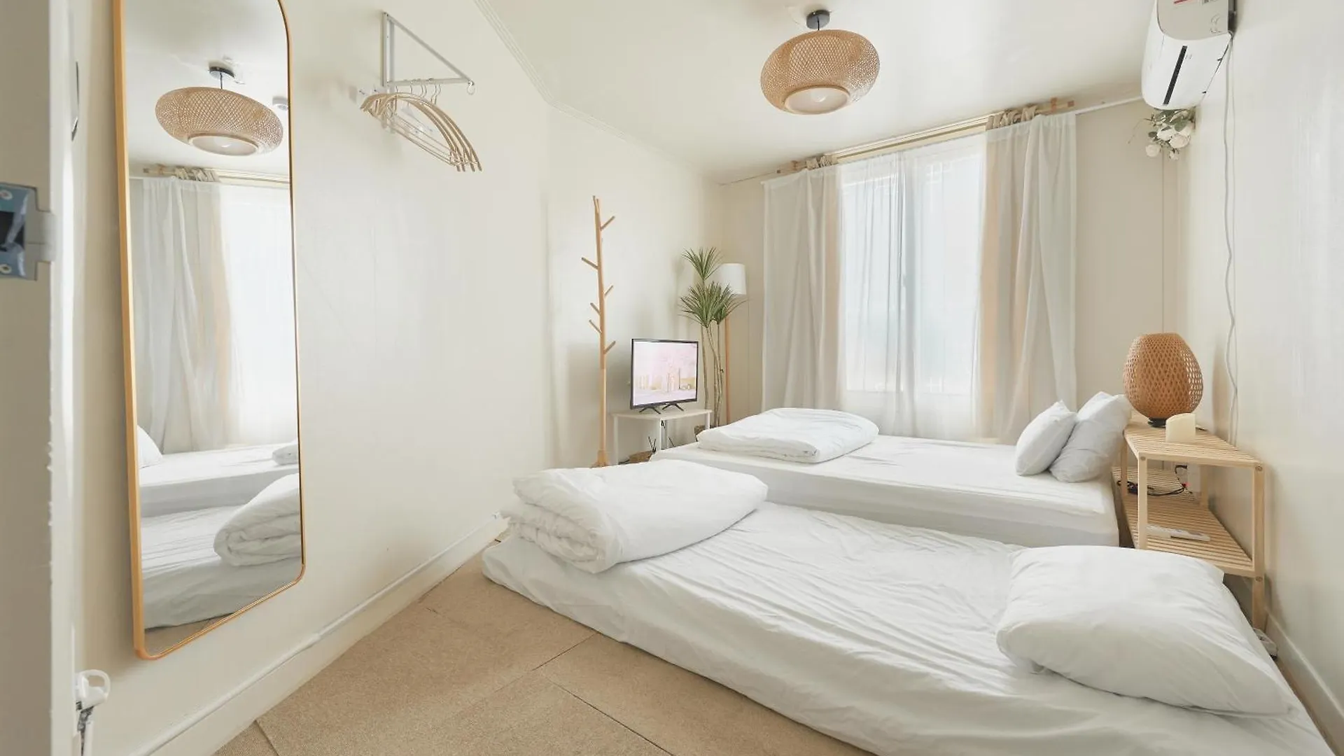 Seoul Sensibility B&B House 0*,  South Korea