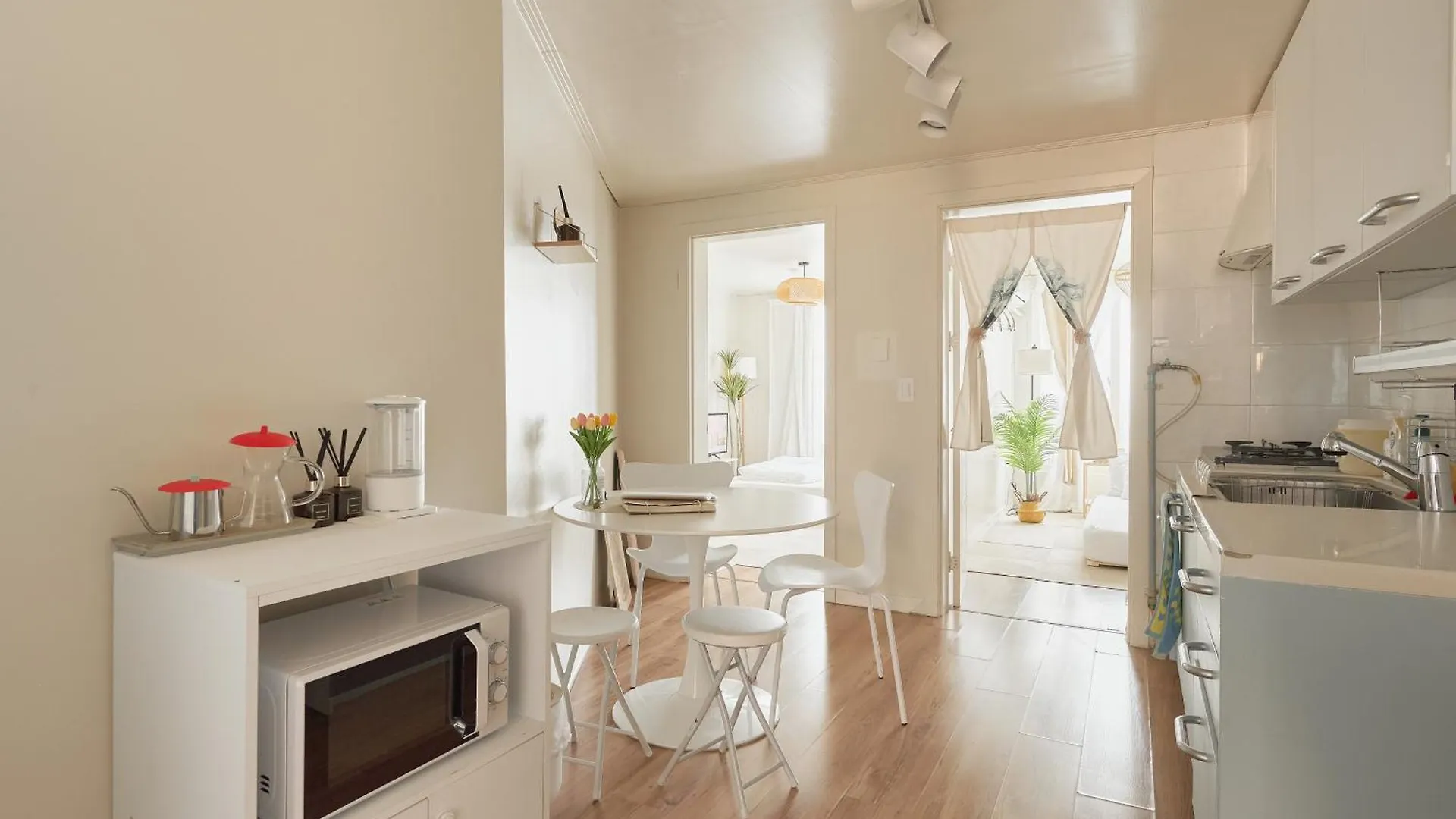 Seoul Sensibility B&B House