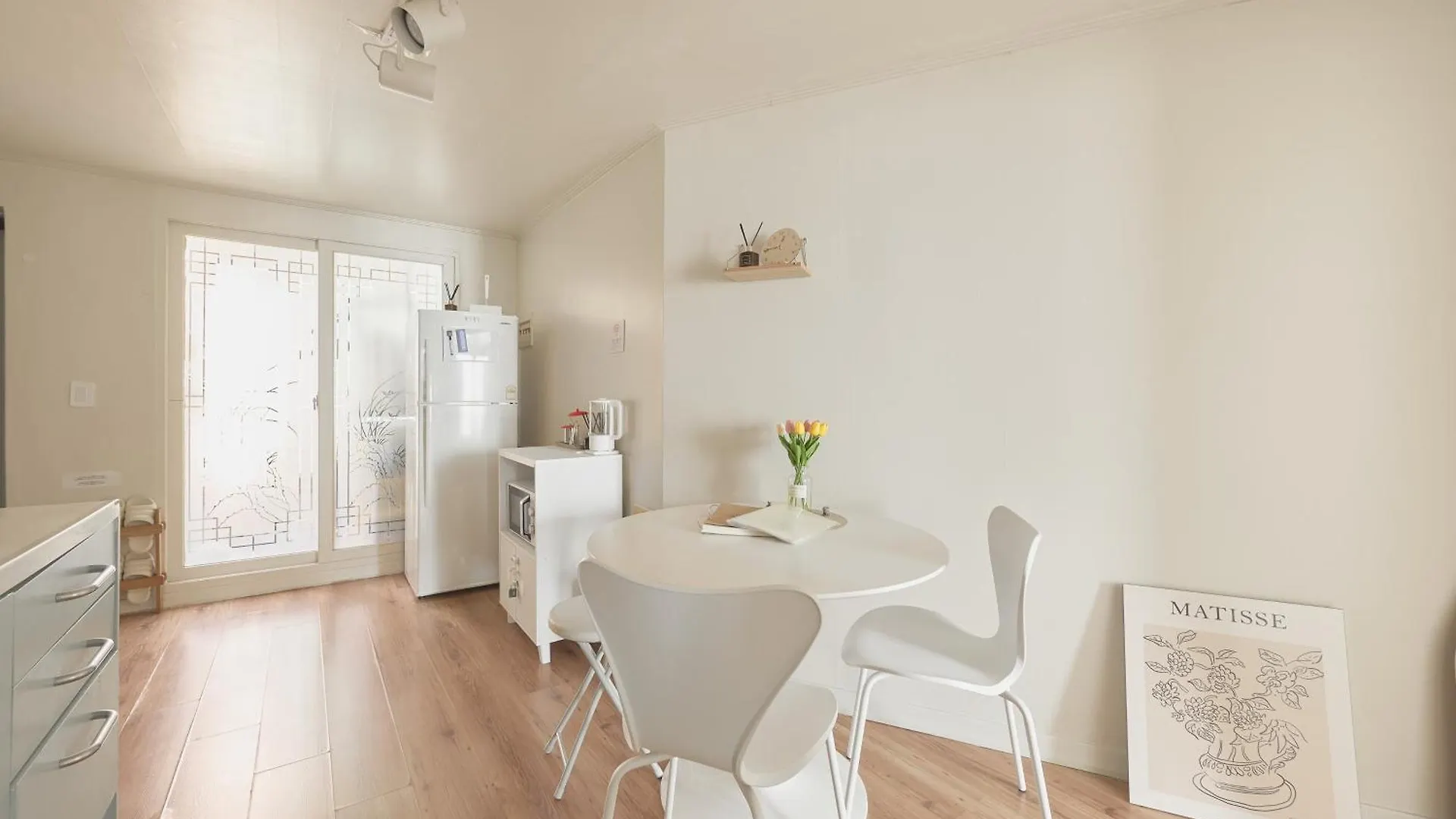 Seoul Sensibility B&B House 0*,  South Korea